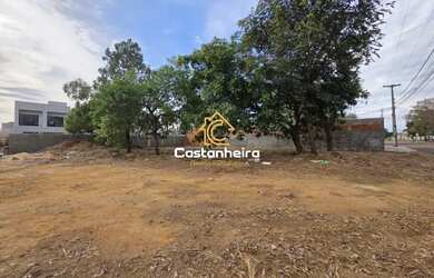 Imagem: O terreno possui 720m² de Área e está localizado em Plano