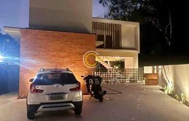 Imagem: A casa em condomínio possui 5 Dormitórios, 5 Banheiros, 5