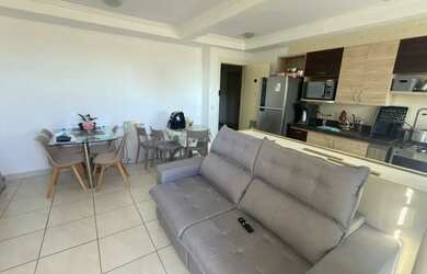 Imagem: O apartamento possui 2 Dormitórios, 2 Banheiros, 1 Vaga na