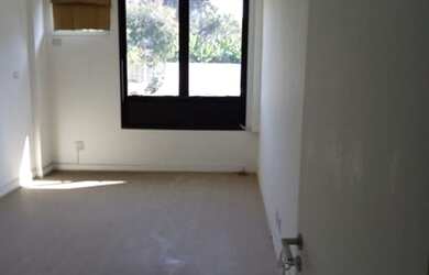 Imagem: O depósito está localizado em Freguesia, Rio de Janeiro para