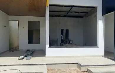 Imagem: A casa em condomínio possui 2 Dormitórios, 3 Banheiros, 1