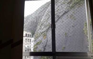 Imagem 10: Apartamento de sala e três quartos, em rua tranquila de Copacabana