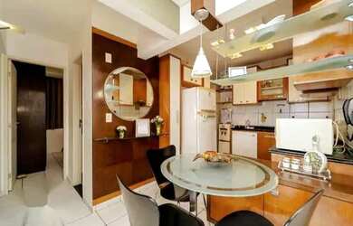 Imagem: O apartamento possui 2 Dormitórios, 2 Banheiros, 1 Vaga na