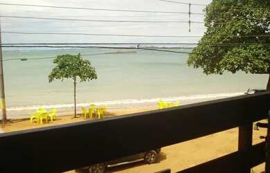 Imagem: A casa possui 2 Dormitórios e está localizado em Meaípe