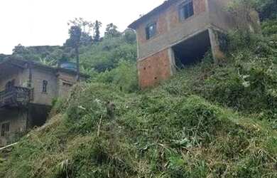 Imagem: A casa possui 2 Dormitórios, 1 Banheiro e 55m² de Área e