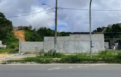 Imagem: O terreno possui 450m² de Área e está localizado em Alphaville