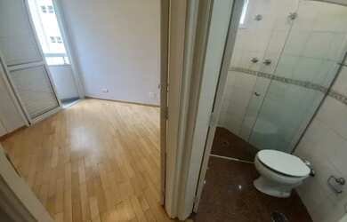 Imagem 2: REFORMADO COM AR CONDICIONADO