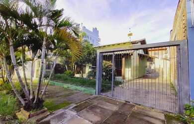 Imagem: Excelente casa semi mobiliada no bairro Cristo Rei Ref. CA1473