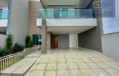 Imagem: A casa possui 3 Dormitórios, 2 Banheiros, 150m² de Área e