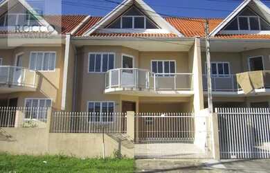 Imagem: A casa possui 3 Dormitórios, 1 Banheiro, 1 Vaga na garagem