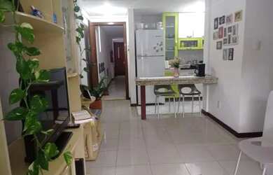 Imagem: O apartamento possui 2 Dormitórios, 2 Banheiros, 1 Vaga na