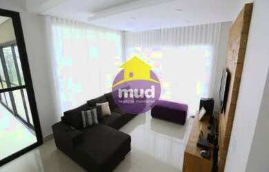 Imagem: A casa possui 3 Dormitórios, 4 Banheiros, 4 Vagas na garagem