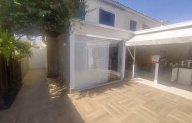 Imagem 2: Casa para locação no Condomínio Tamboré 6