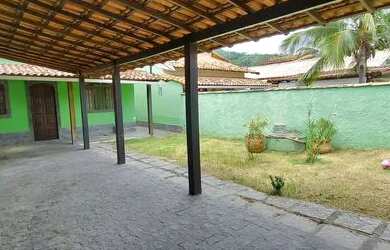 Imagem 4: Ótima casa com piscina à venda no bairro Marquês de Maricá