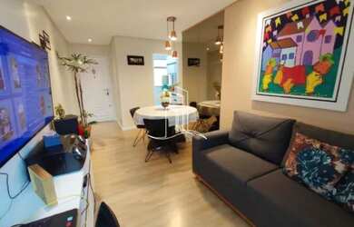 Imagem: O apartamento possui 3 Dormitórios, 1 Banheiro, 2 Vagas na