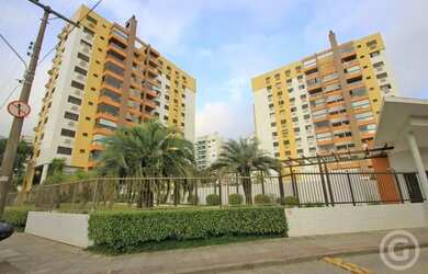 Imagem: O apartamento possui 3 Dormitórios, 2 Banheiros, 2 Vagas na