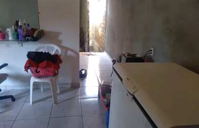 Imagem 2: Vende uma casa. Varanda, 1 Banheiroe3 Dormitórios