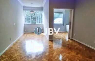 Imagem: O apartamento possui 3 Dormitórios, 2 Banheiros e 80m² de