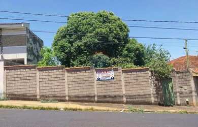 Imagem: O terreno possui 428m² de Área e está localizado em Jardim