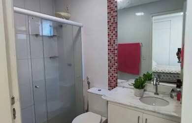 Imagem 15: Lindo Imóvel para venda possui 200 metros quadrados com 4 quartos sendo...