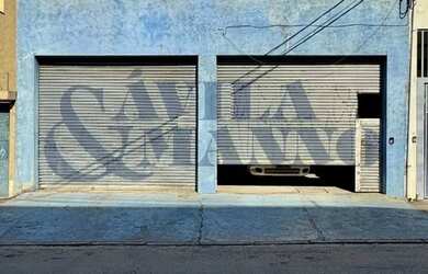 Imagem: O depósito possui 900m² de Área e está localizado em Vila