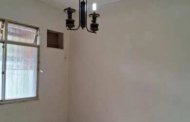 Imagem 4: Casa Térrea Linear com 2 Quartos em Vila Valqueire Comercial R$ 5.000...