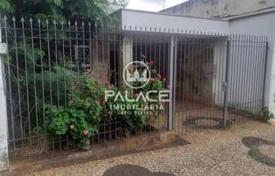 Imagem 3: Casa de rua / Residencial / Centro