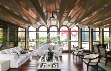 Imagem: O apartamento possui 4 Dormitórios, 5 Banheiros, 4 Vagas na