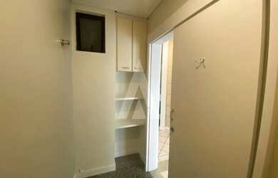 Imagem 7: SALA MOBILIADA LOCALIZADA NO EDIFICIO MEDCLINICAS, 49 m², no centro de...