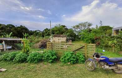 Imagem 3: Terreno Amplo com Casa à Venda no Bairro Alto Arroio - Imbituba/SC