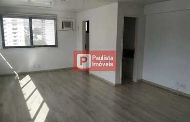 Imagem: O depósito possui 2 Vagas na garagem, 70m² de Área e Imóvel