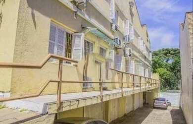 Imagem: A casa em condomínio possui 3 Dormitórios, 2 Banheiros, 2