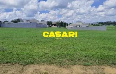 Imagem: O terreno possui 1.000m² de Área e está localizado em Village