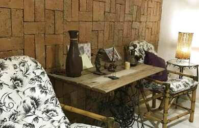 Imagem: A casa em condomínio possui 2 Dormitórios e 2 Vagas na garagem