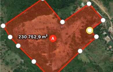 Imagem: O terreno possui 230.000m² de Área e está localizado em