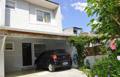 Imagem: A casa em condomínio possui 3 Dormitórios, 3 Banheiros, 2