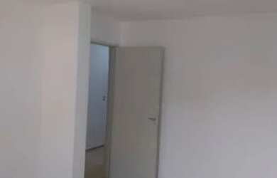 Imagem: A casa possui 4 Dormitórios, 4 Banheiros, 2 Vagas na garagem