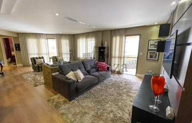 Imagem: O apartamento possui 3 Dormitórios, 3 Banheiros, 3 Vagas na