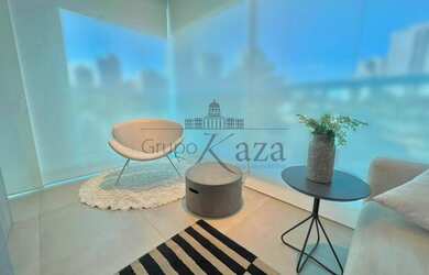 Imagem: O apartamento possui 2 Dormitórios, 2 Banheiros, 2 Vagas na