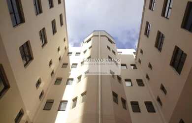 Imagem: O depósito possui 5 Vagas na garagem, 1.220m² de Área e