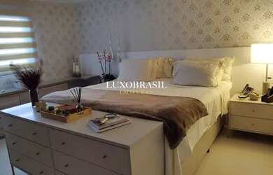 Imagem 16: Cobertura linda Jardim Oceânico para aluguel e venda possui 360 metros quadrados com 4 qua