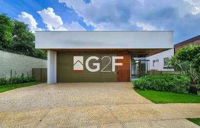 Imagem: A casa em condomínio possui 3 Dormitórios, 5 Banheiros, 4