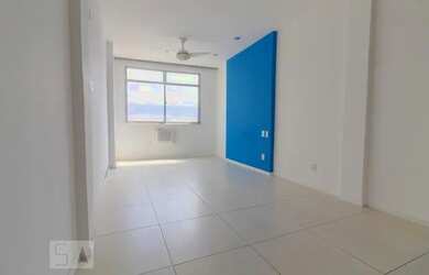 Imagem: O studio para alugar possui 1 Dormitório, 1 Banheiro e 30m²