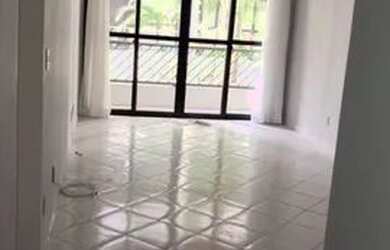 Imagem: O apartamento possui 2 Dormitórios, 1 Banheiro, 2 Vagas na