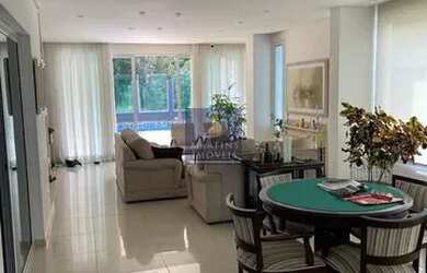 Imagem: A casa em condomínio possui 3 Dormitórios, 5 Banheiros, 3