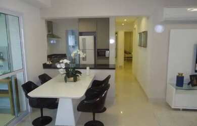 Imagem: O apartamento possui 3 Dormitórios, 1 Banheiro, 2 Vagas na