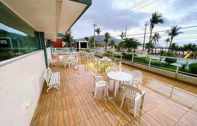 Imagem: O apartamento possui 1 Dormitório, 1 Banheiro, 1 Vaga na garagem