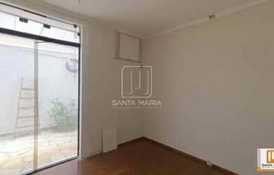 Imagem: O depósito possui 4 Vagas na garagem, 381m² de Área e está