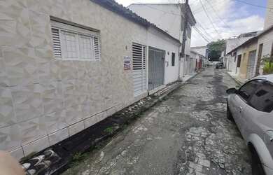 Imagem: A casa para alugar possui 1 Dormitório, 1 Banheiro e 45m²