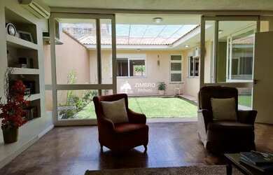 Imagem 4: Casa Alto Padrão para venda na Avenida Fernando Ferrari em Santa Maria